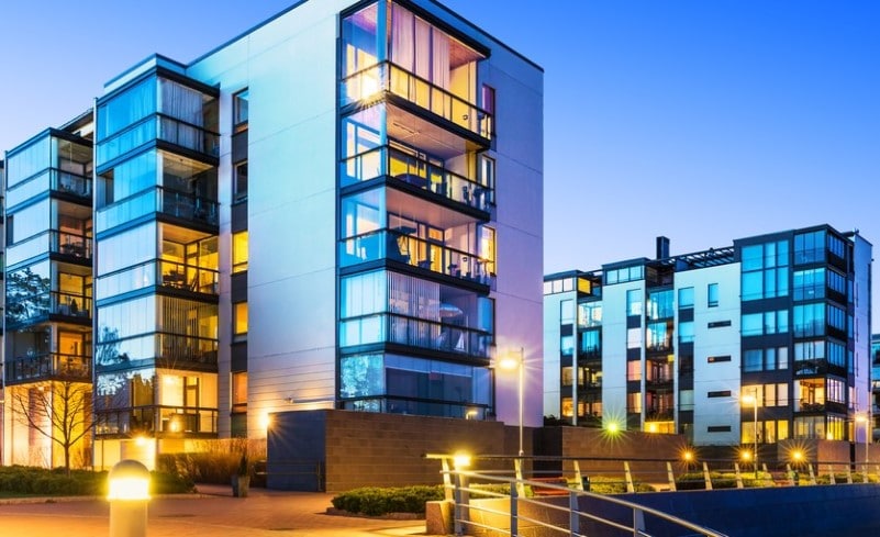 Are REITs A Good Investment Now? Pros And Cons Of Investing In REITs